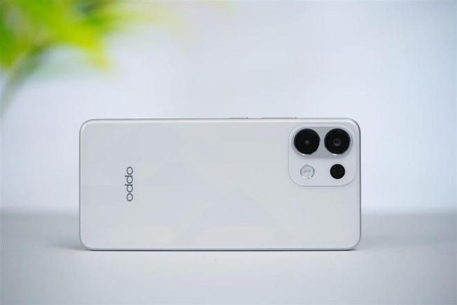 千元机新卷王！OPPO K12s全面评测：OPPO史上最大电池 五年不卡成为现实