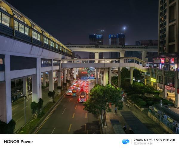 荣耀Power上手体验：续航与信号双强，城市户外皆从容