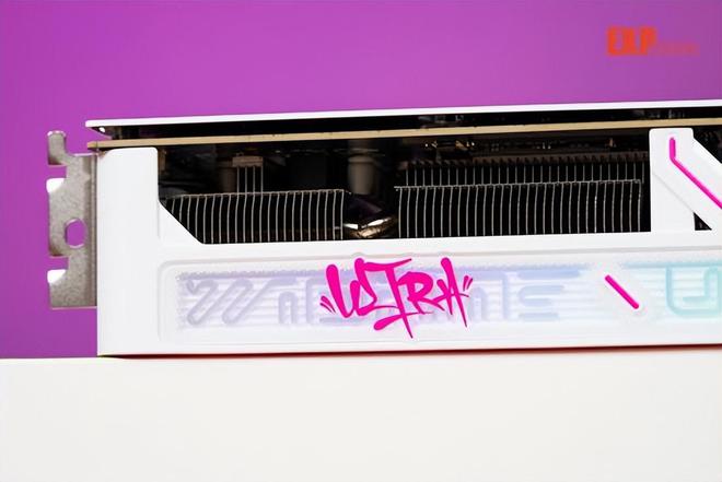 iGame RTX5060Ti Ultra W OC 16GB评测:潮酷风格的2K“挑战者”