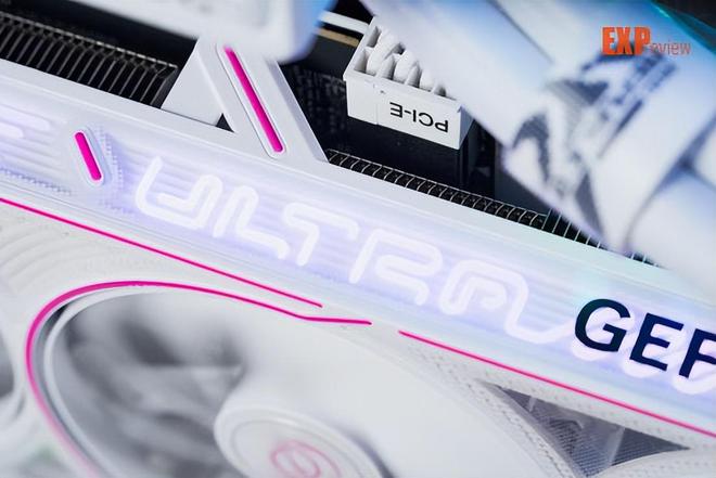 iGame RTX5060Ti Ultra W OC 16GB评测:潮酷风格的2K“挑战者”