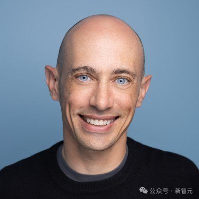 全球首轮AI裁员来袭，美白领12年最难求职季！电商巨头被曝AI铁律
