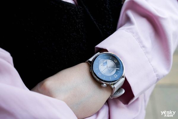 OPPO Watch X2 mini体验：精致小表盘里的健康与时尚