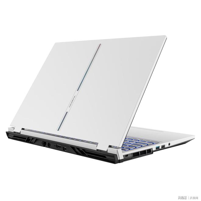 RTX 5060游戏本预约开启！七彩虹隐星游戏本全新外观上线！